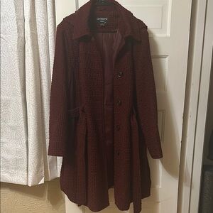 Liz Claiborne Burgundy Trench Coat Classic Tailored Style